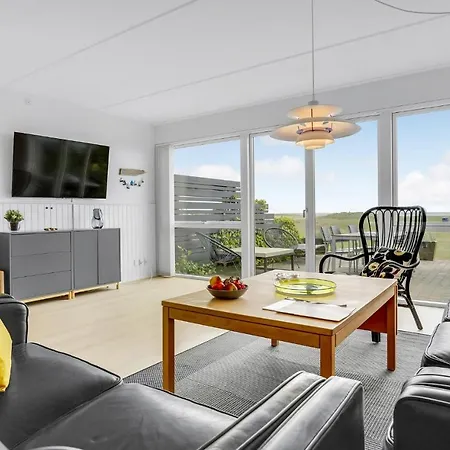 Awesome In With House Sea View *